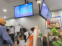 -沪上阿姨·精选茶饮(十一经路店)