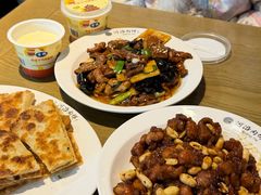 爆三样-河沿肉饼Beijing Pie(东华门店)