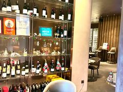 -wineapp葡萄酒餐吧(外滩金融中心店)