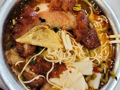 -肥佬良扣肉粉面店(梧州总店)