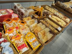 -玥儿弯弯手作烘焙(中海国际社区御城店)