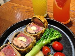 惠灵顿牛排-斯比特花园西餐厅(东方商厦店)