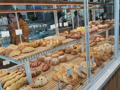-焙丽拾光(麦凯乐直营店)