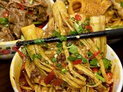 -牛市坎火锅(建设路店)