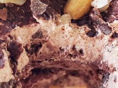 -全家便利店(襄阳南路店)