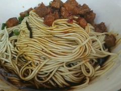 -辣肉面大王(天平路店)