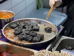 -黑色经典臭豆腐·湖南特产(步行街店)