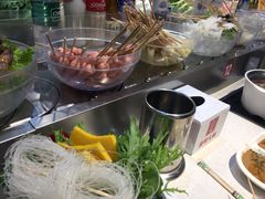 -百品聚旋转火锅(万德庄店)