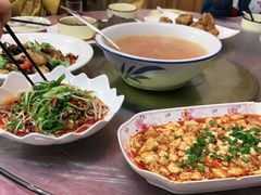 -洪霞餐馆
