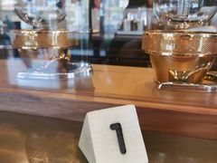 -星巴克臻选(上海虹桥新天地三店)