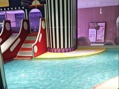 -涨巢·潮玩水疗局