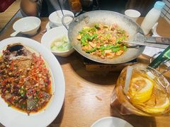-费大厨辣椒炒肉(万家丽一店)