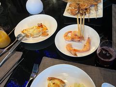 -唐拉雅秀酒店-西锦汇空中BBQ·思创餐厅