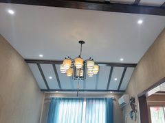 -李东农庄(中南百草园地标店)