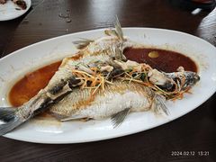 -二厨·吊桥小院·脆皮烧鸡公·本地农家菜(沿江西路店)