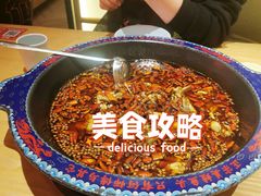 -何师傅美蛙鱼头(汉街店)