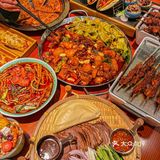求求你们都去时代天街这家新疆菜‼️烤包子绝了！