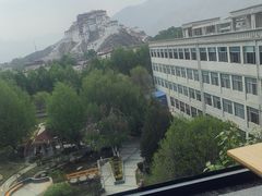 -平措康桑·和牛自助观景餐厅(布达拉宫店)