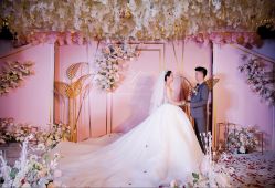 -ZHICOME·稚蔻婚纱礼服造型定制(西安龙首印象城店)