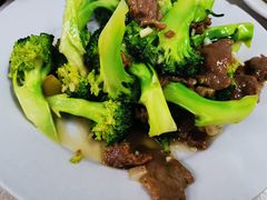 时菜炒牛肉-醉贤居