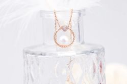 -威德钻石-克拉钻大本营(南京东路店)