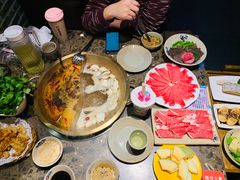 -小龙坎老火锅(华飞店)