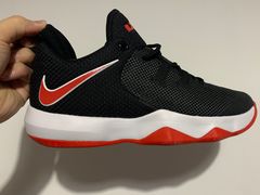 -NIKE上海青浦优选体验店