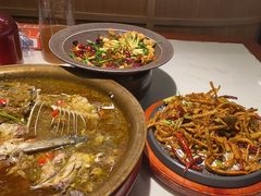 -蜀香格格•剁椒鱼头(龙西店)