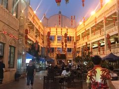 -海口骑楼小吃街