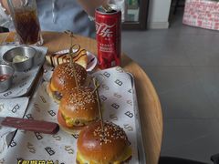 -BossMan美式汉堡&精酿啤酒