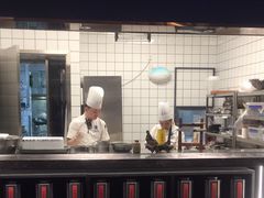 -忆江南·临江鱼馆