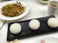 -新大咀港式茶餐厅(宝山万达店)