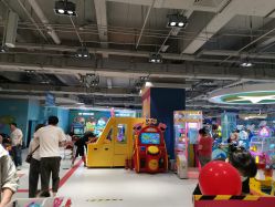 -利奥梦幻主题乐园(爱琴海购物公园店)