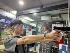 -都市枪神实弹射击俱乐部