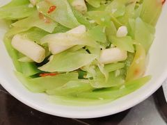 -富正毅三下锅·湘西韵味(天门山索道店)