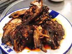香辣兔头-江湖黑大兔(杨家坪店)