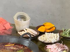 -黄潇洒老火锅(九眼桥宏济巷店)