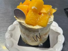 -W COLLECTIVE  DESSERT SHOP