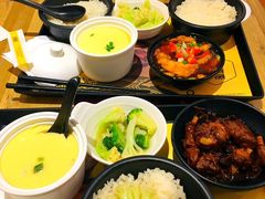 -老娘舅餐厅(黄龙体育中心店)