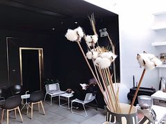 -UNI UNI(环亚凯瑟琳店)