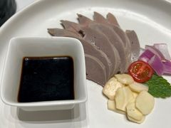 -红鼎豆捞·非遗鲍皇汤火锅(宝丰路店)