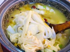 -周鱼小馆石锅酸菜鱼(活力汇店)