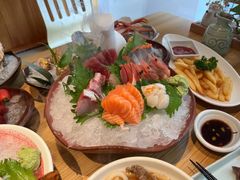-花和海鲜自助(梅江店)
