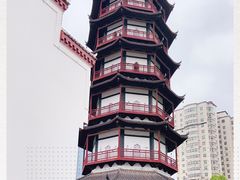 -绳金塔