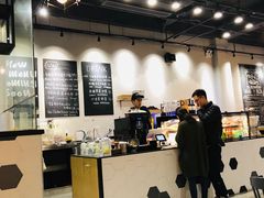 -HELLO 27 意面·沙拉·帕尼尼