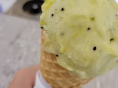 -Fridi Patisserie Cafe