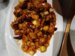 -渝信川菜 · 川味家常菜(财富购物中心店)