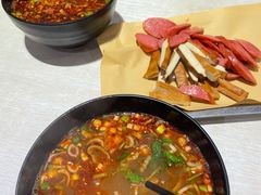 -牵人麻辣粉(粉巷店)