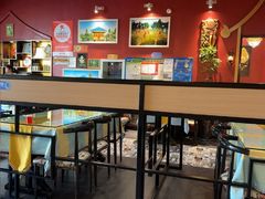 -玖月时尚泰式餐厅