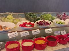 -筠咖啡西餐厅(上海国展宝龙丽筠酒店)